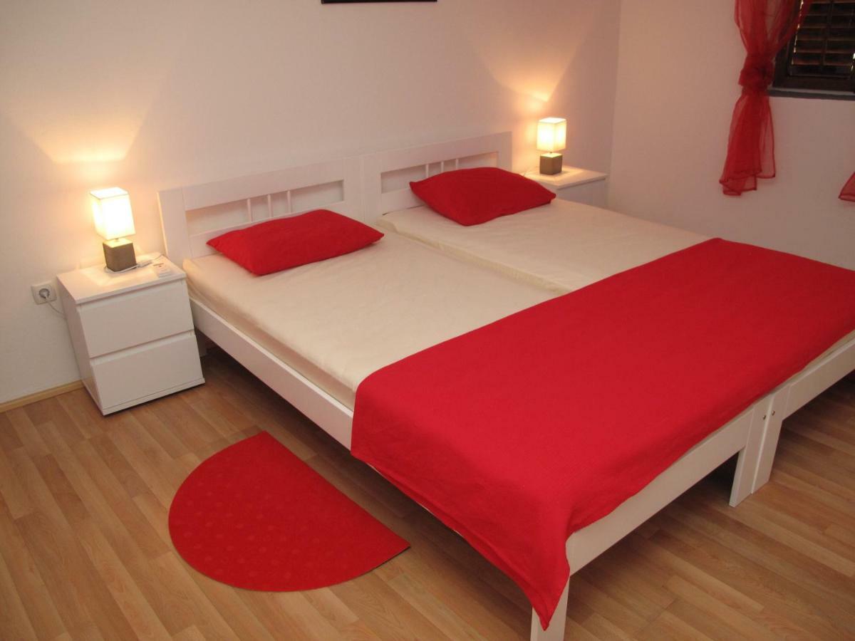 Illy City Centre Apartment Šibenik Buitenkant foto